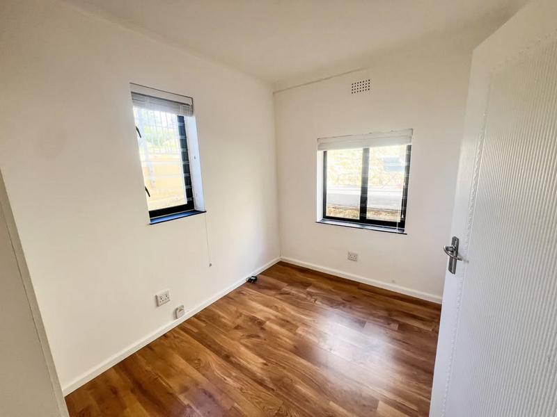 To Let 2 Bedroom Property for Rent in Fish Hoek Western Cape